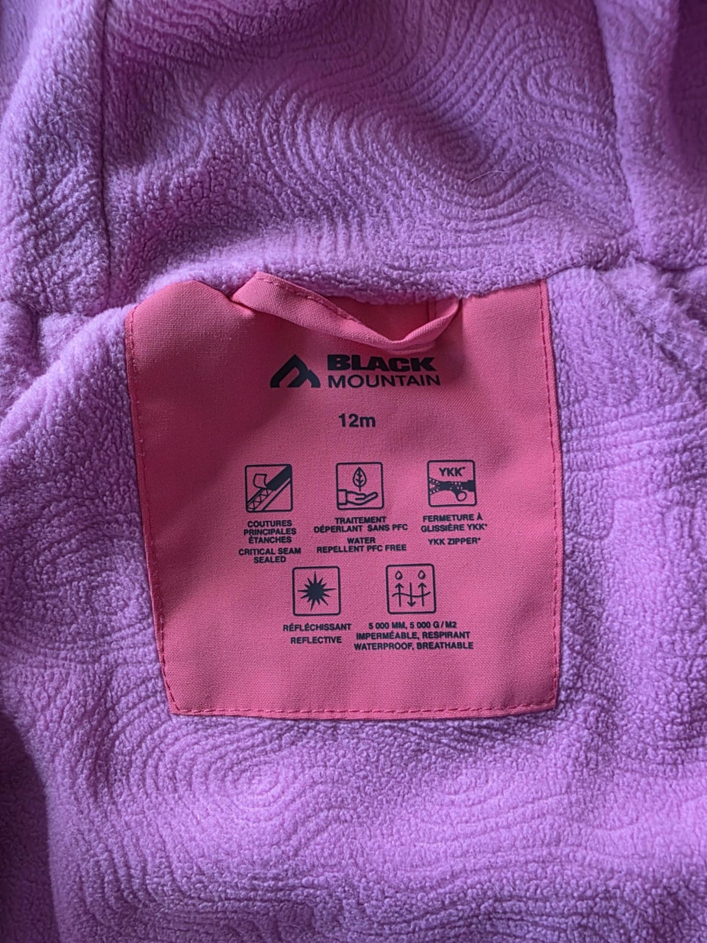 Black Mountain 12 mois ~ Mi-saison