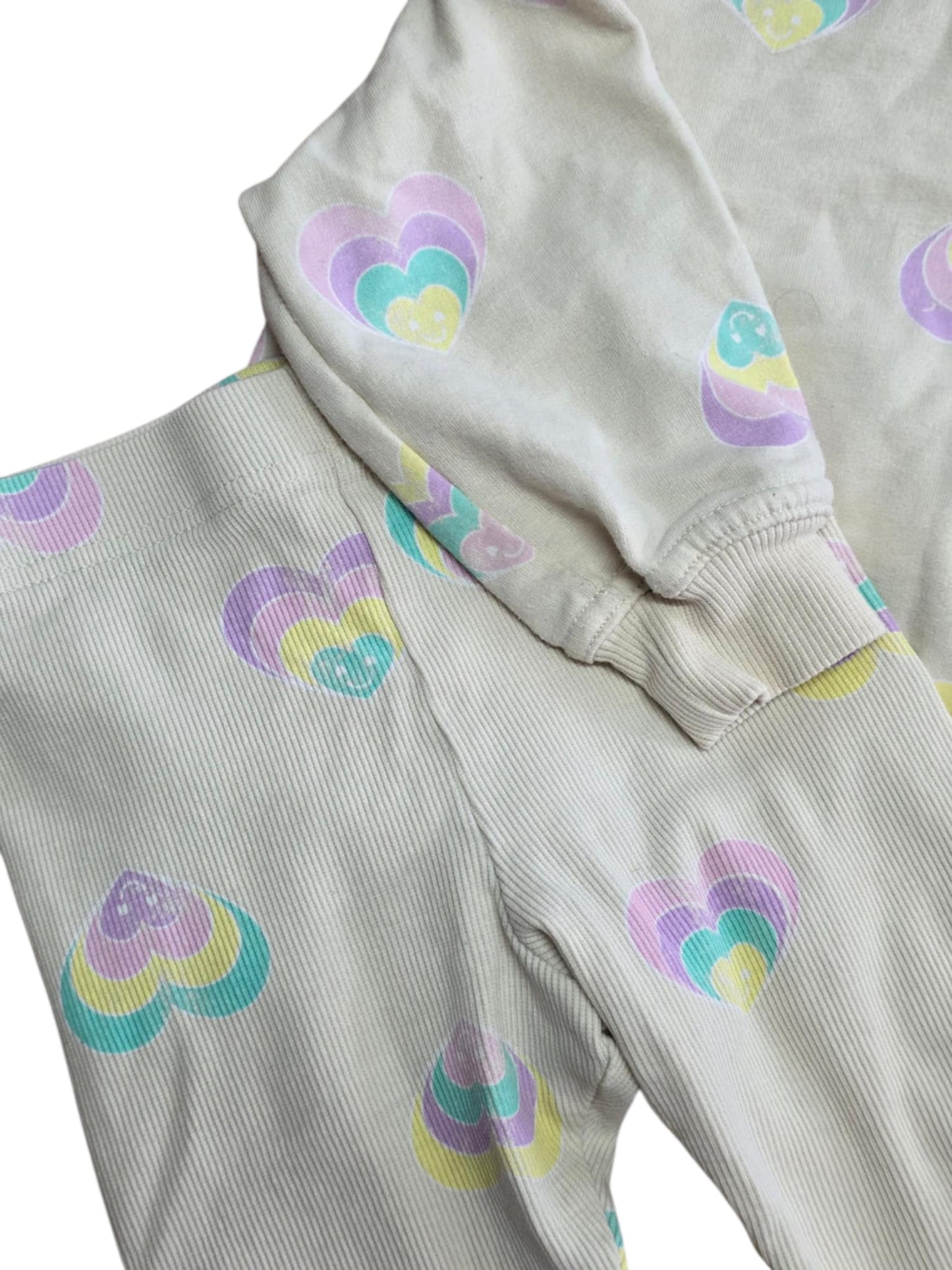 George | 18-24 mois *