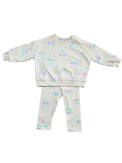 George | 18-24 mois *